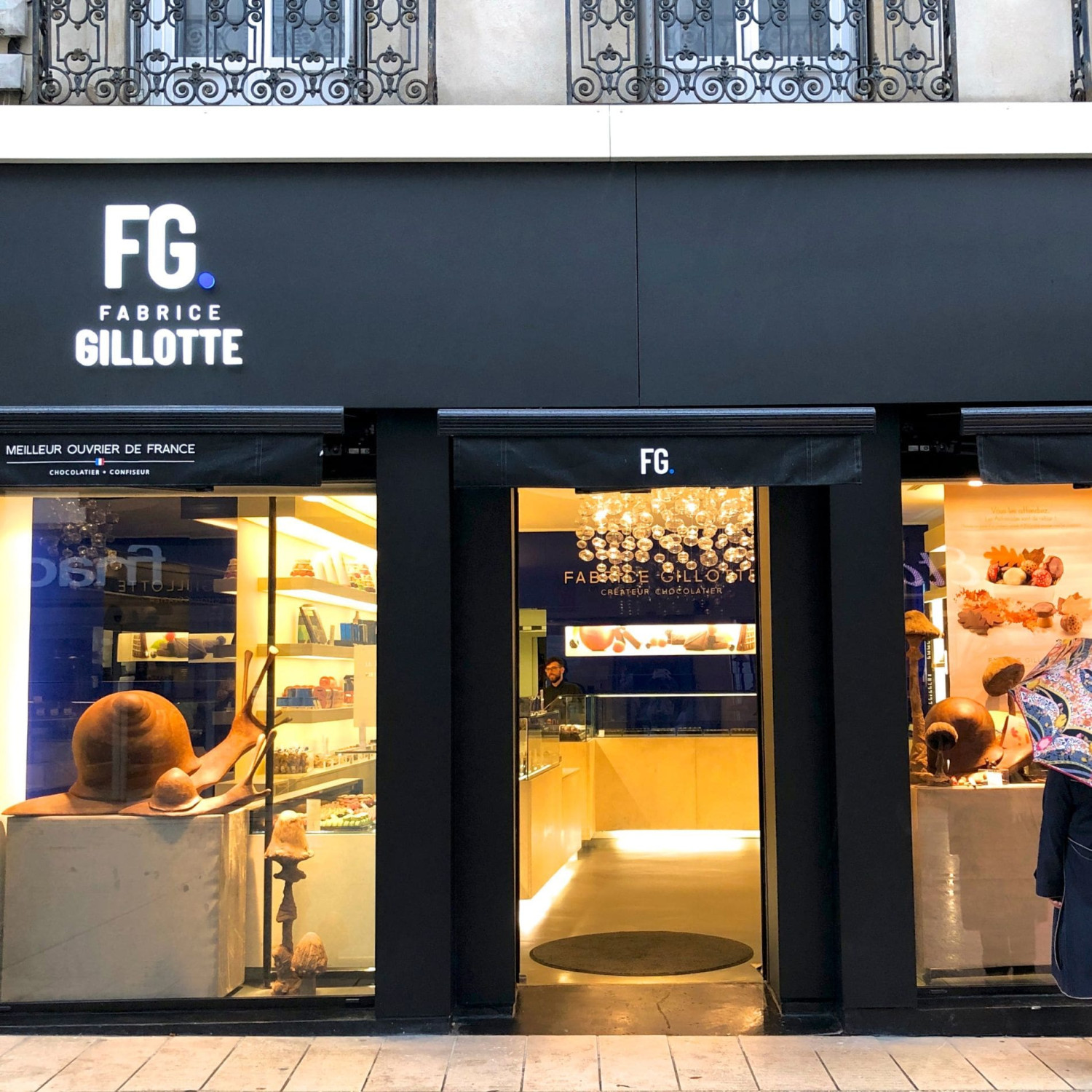 FABRICE GILLOTTE, GLACIER À DIJON