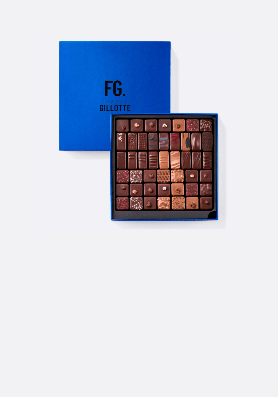 LE COFFRET BLEU.